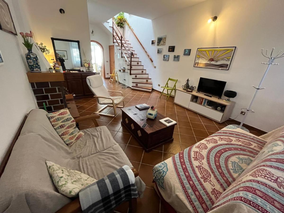 Da Sophie Villa มอนเดลโล ภายนอก รูปภาพ