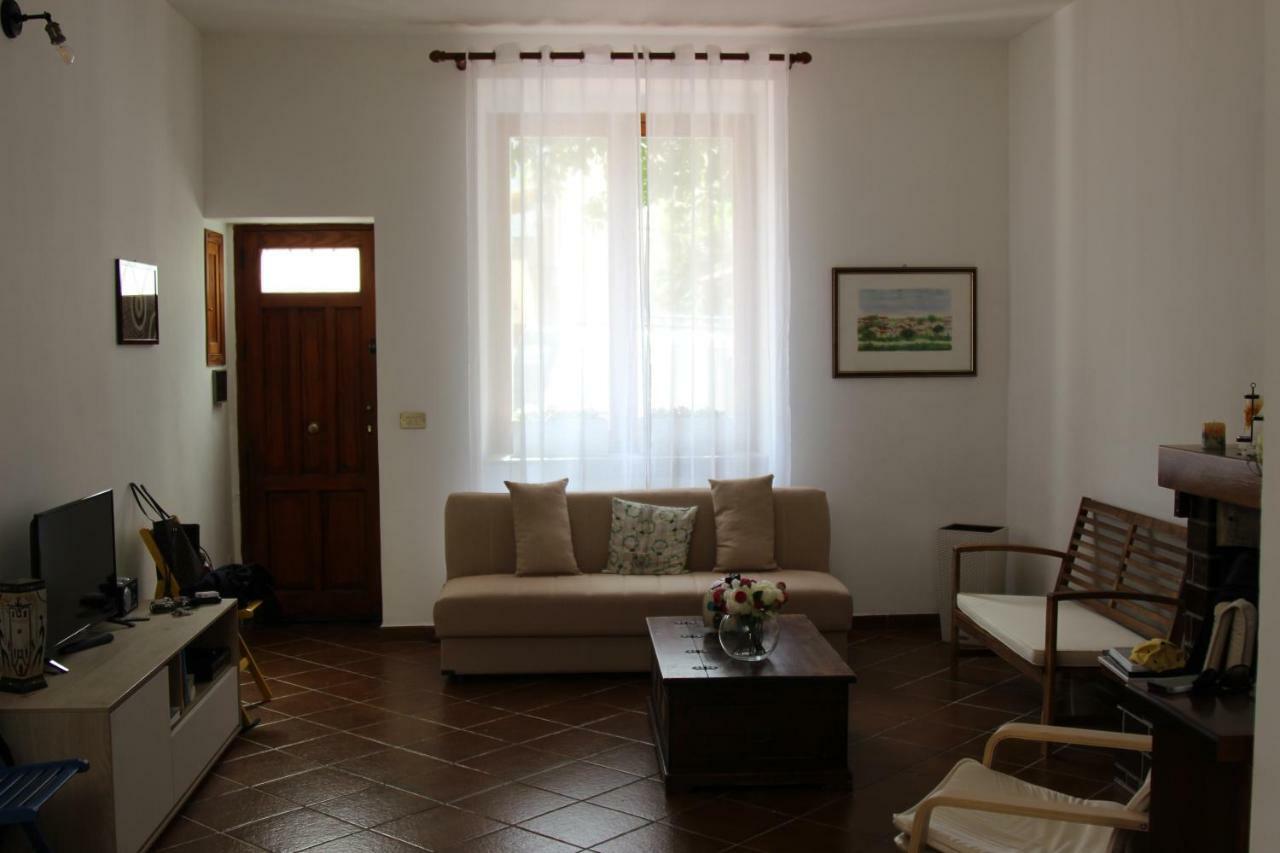 Da Sophie Villa มอนเดลโล ภายนอก รูปภาพ